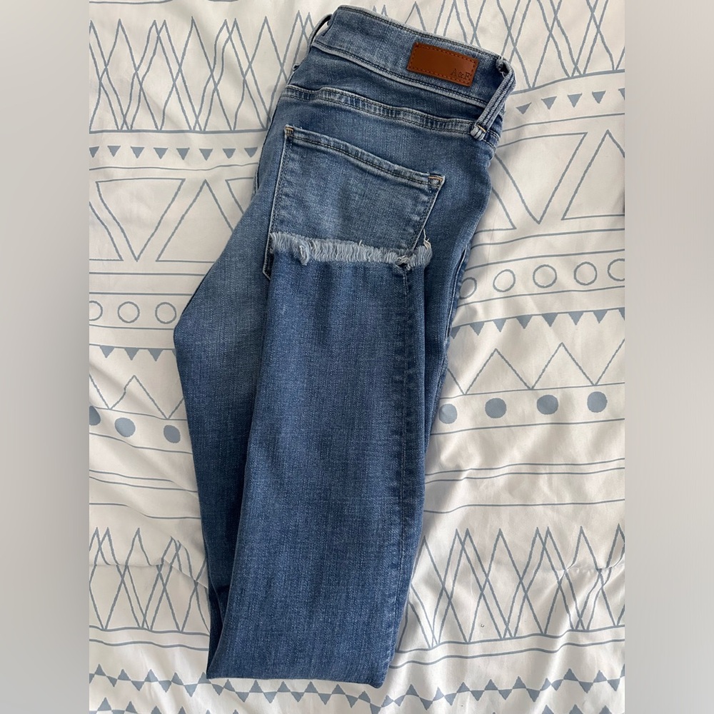 Abercrombie & fitch skinny jeans